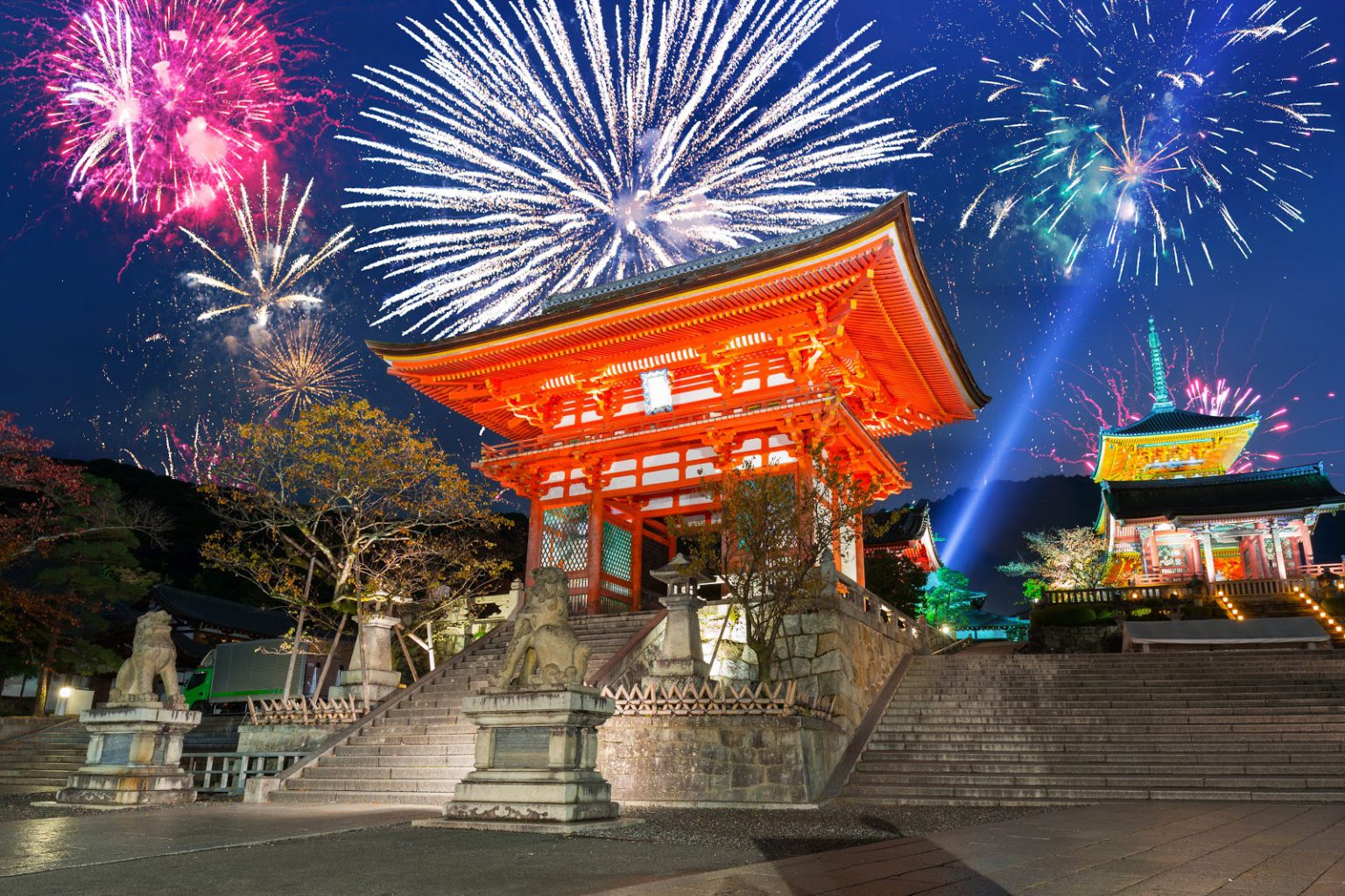What's Christmas and New Year's Eve to the Japanese? Info Cubic Japan